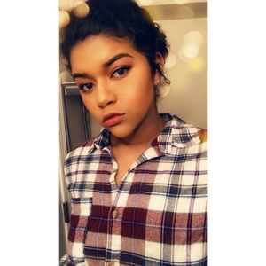 Meet your Posher, Eva